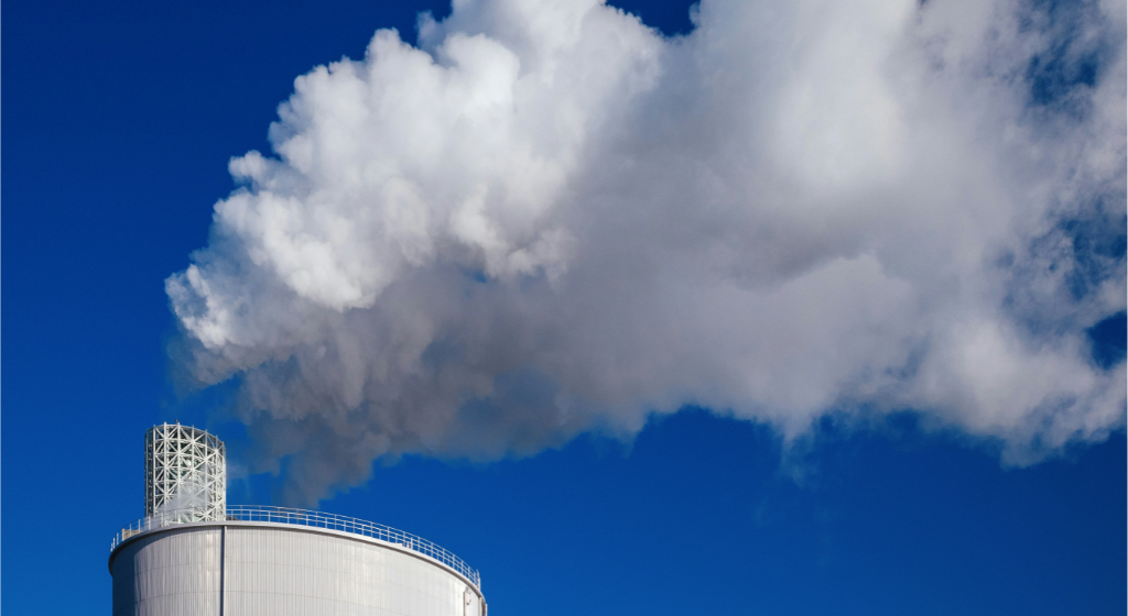Ingeniería de Montrel para plantas de gases industriales: Montaje de redes de alta presión y sistemas criogénicos.